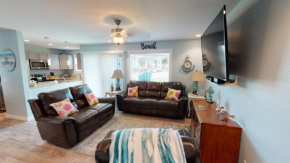 AH-B106 Completely Remodeled Ground Floor Condo, Overlooking PoolHot Tub